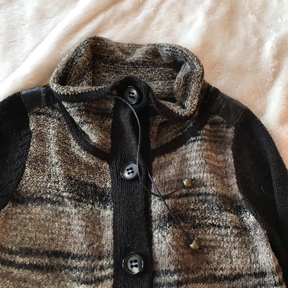 Curio Cardigan with leather trim - Picture 10 of 11